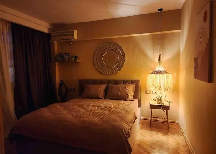 “City Center View” 2 Bedroom Apartment