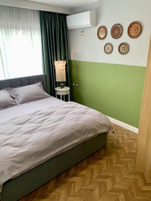 “city Center View” 2 Bedroom Tirana